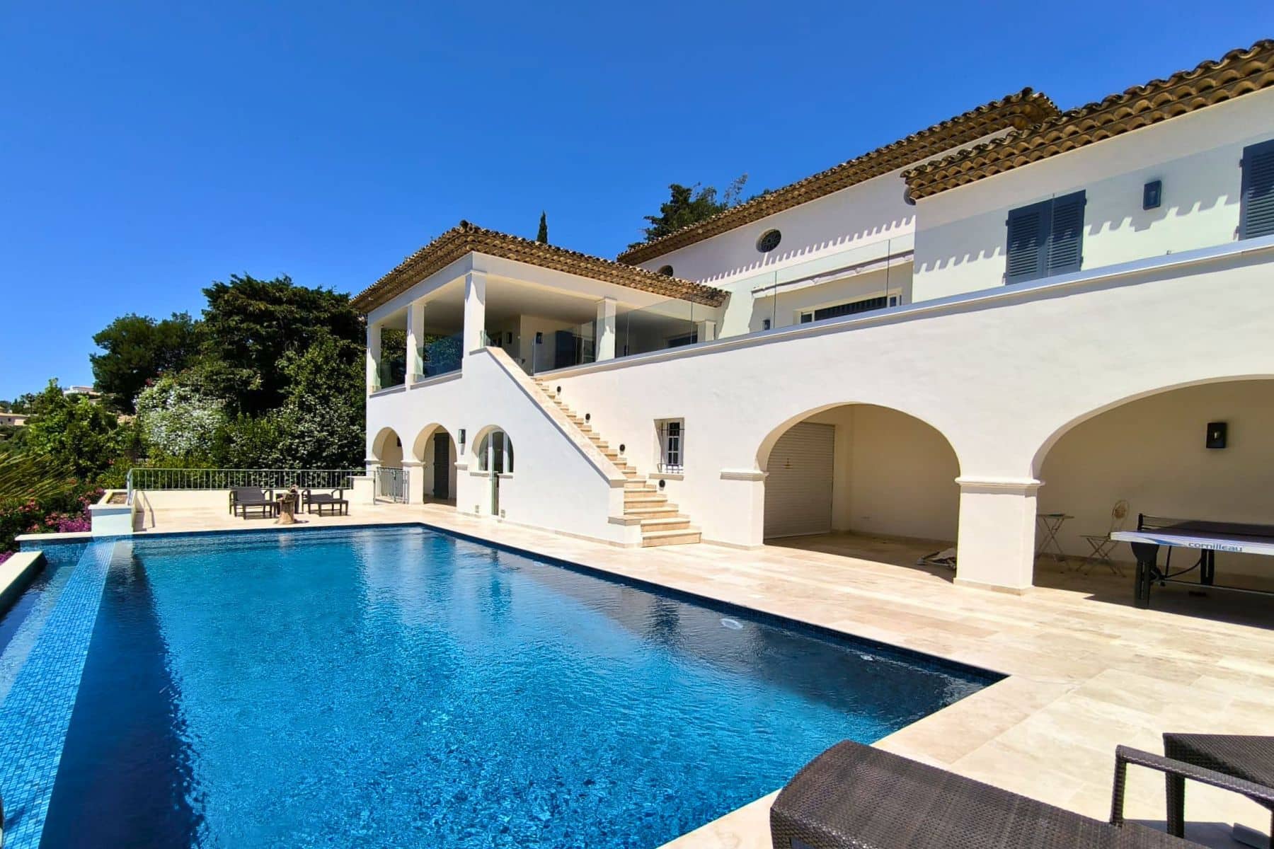 Gerenoveerde vakantievilla Sainte-Maxime met zeezicht en privézwembad Domaine du Golf Côte d'Azur (1)