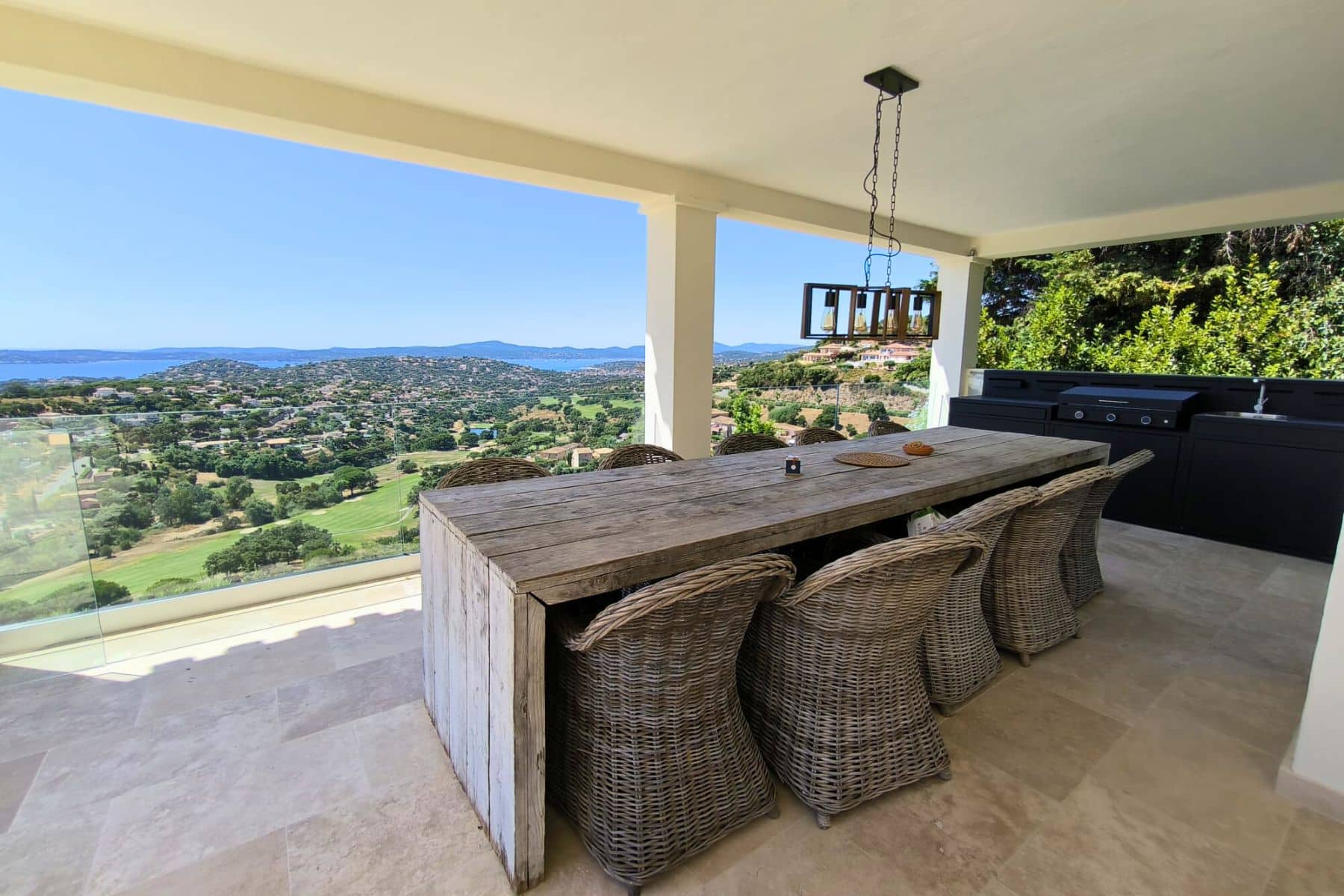 Gerenoveerde vakantievilla Sainte-Maxime met zeezicht en privézwembad Domaine du Golf Côte d'Azur (6)