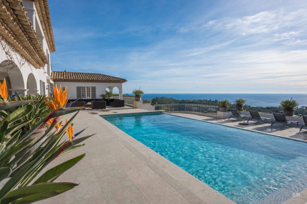 Vakantiehuis huren aan de Côte d'Azur | groepen van 6 tot 10 personen | privé zwembad