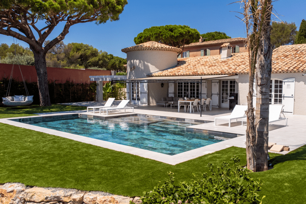 Villa Le Gabian in Sainte-Maxime met privé zwembad