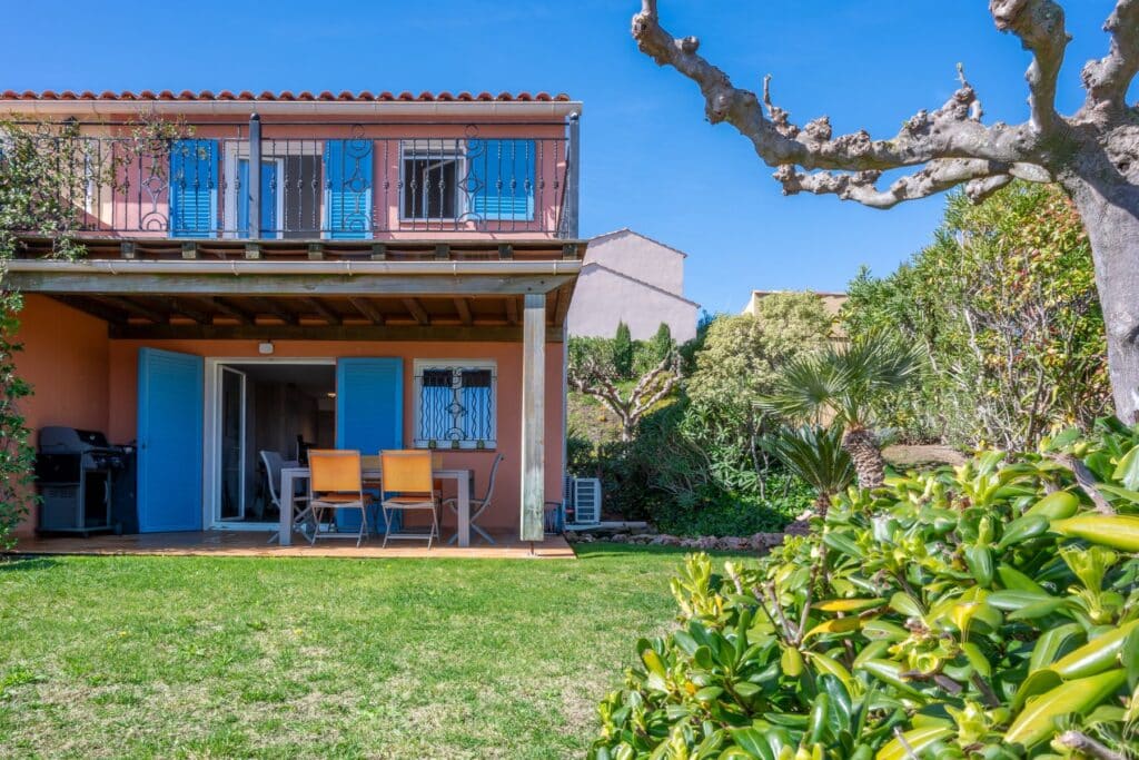 Vakantiehuis Domaine du Golf de Roquebrune Côte d'Azur - rustig privédomein - Damien